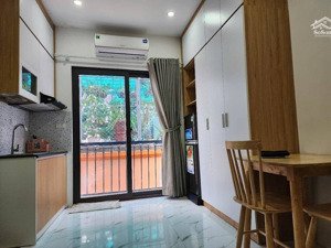 bán tòa nhà dòng tiền lò đúc, 40tr/tháng, ngõ thông, kinh doanh