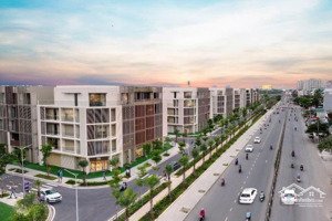kẹt tiền bán gấp bán lỗ 3,5 tỷ căn nhà phố thương mại global city diện tích xây dựng 348m2