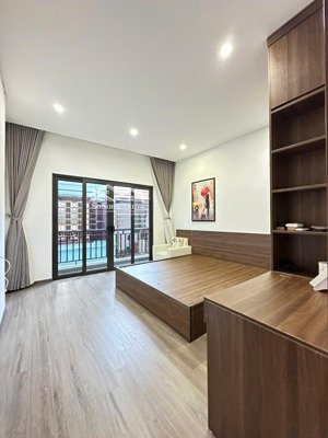 bán nhà phố tôn đức thắng, dt 57m2, ngõ rộng, nông, 1 ngoặt ra phố, dân xây đẹp chắc chắn