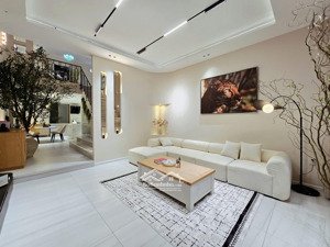 nhà 3 tầng võ văn ngân, 68m2, hẻm nhựa 6m khu vip ngay vincom thủ đức, chỉ còn 7.3 tỷ