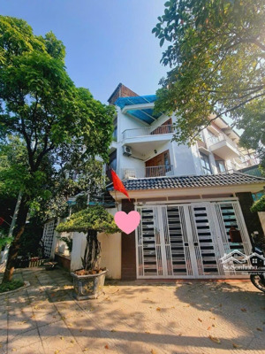 bán biệt thự foresa xuân phương lô góc view công viên - s = 135m2 - giá 28 tỷ
