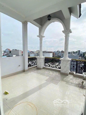 biệt thự 5 tầng 7x20, mặt tiền đường 4 nguyễn duy trinh, long trường, tp. thủ đức giá ngợp bank