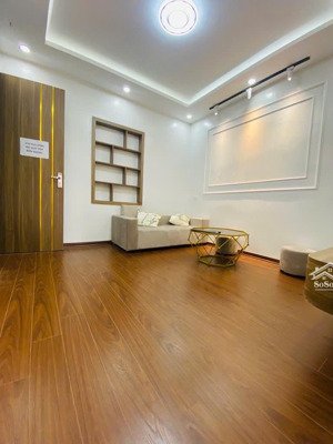 chính chủ cần bán căn tập thể tầng 5 - phương mai - đống đa - ô tô đỗ chân cầu thang - 27/60m2