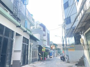 đất hẻm xe hơi 71m2 hẻm 58 đường 5 linh trung giá 4.350 tỷ