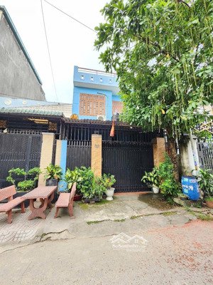 nhà 1 lầu giá tốt nhất khu vực này sổ hồng riêng