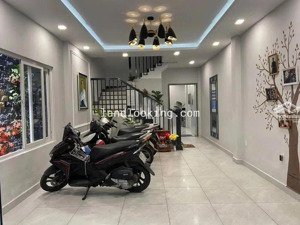 còn sót lại 1 căn duy nhất ở hoa lan p2 qpn, lh em nhanh để giữ được căn giá tốt vị trí trung tâm