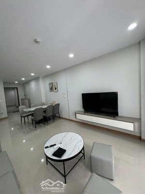 cho thuê căn hộ 3pn, 2wc tại sky central, định công, hoàng mai, chỉ với giá ưu đãi 15 triệu, 100m2