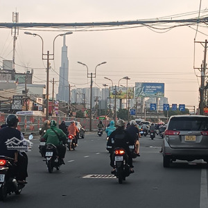 bán nhà mt ql13 hiệp bình chánh. cạnh đh luật 360m2(6x60m) vuông đẹp. sổ hồng chính chủ 1 đời - 30t