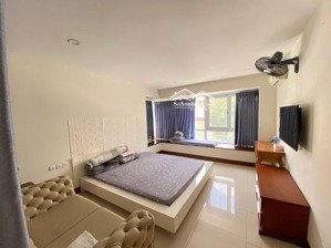 biệt thự compound abc số 97 trần não quận 2, 208m2 5pn nội thất đẹp 43 tỷ. hoàng 