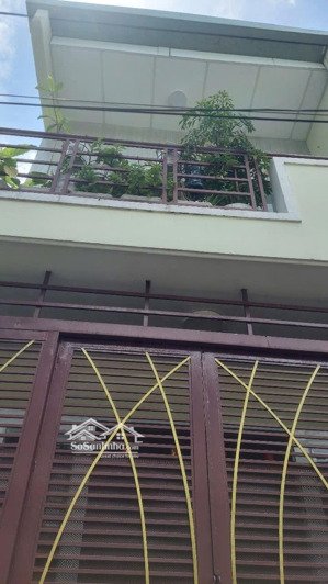 bán nhà huỳnh tấn phát quận 7. ngang 3,5m dài 13m. xây dựng 2 tầng. nhà xây kiên cố. giá 2.8tỷ