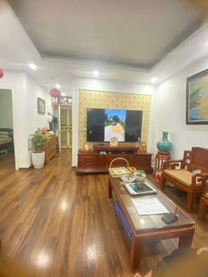 căn chung cư 3pn, 2wc diện tích 76m2, toà hh3 linh đàm - hoàng mai, nội thất đầy đủ