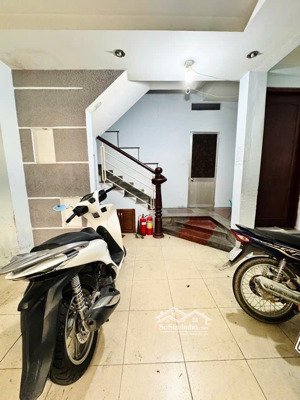 bán nhà điện biên phủ 5 tầng hẻm xe hơi chdv full phòng giá hời