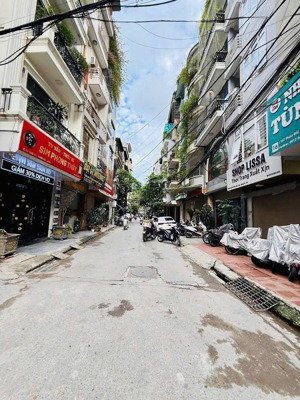 phân lô ngõ 157 phố pháo đài láng - 3 ô tô tránh - thang máy - vỉa hè - kinh doanh, 52m2 x 6 tầng,