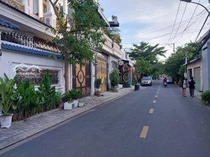 bán nhà hẻm ô tô ngay bến xe hiệp thành quận 12 3 tầng - 54m2 chỉ 3.8 tỷ 