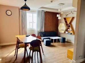 gia đình cần bán căn hộ samland airport 68m², 2pn, 2wc. nhà mới, dọn vào ở ngay. giá 3.7 tỷ