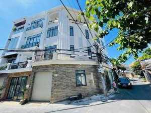 bán căn góc mặt tiền đường lương văn can, gần biển full nội thất, view đẹp giá chỉ 9,9 tỷ bớt lộc