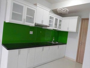 cho thuê căn hộ citi soho - lầu thấp - view hồ bơi siêu mát mẻ. diện tích: 51m2 - 2pn/1wc