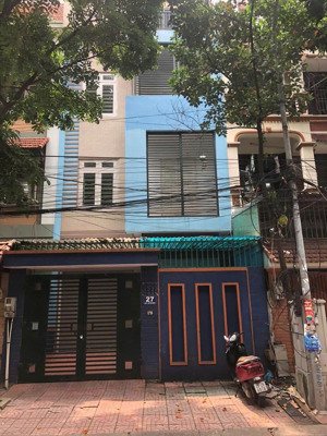 cho thuê nhà ở kđt mới dịch vọng, cầu giấy, hà nội. dt 100 m2 x 4 tầng, mt 6m. nhà đẹp, giá 35 tr