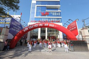ngộp bank bán gấp! mặt tiền tô ngọc vân - dt: 15x39m hầm 4t hđt: 400tr/th giá bán về 73 tỷ tl gấp!