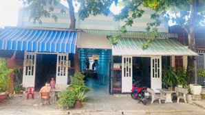 cần sang tên dãy trọ gồm 8 phòng-2kiot 300m2 1tỷ350 ngay chợ mỹ phước 3,bến cát thu nhập cao