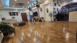 bán gấp căn hộ 124m tại lidaco-vinaconex 7 đại từ. gồm:3ngủ 2 vệ sinh. full nội thất. lh:0398628889