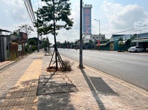 đất 2 mt đường 17m có 200tc gần chợ, gần nút giao cao tốc bh-vt lh 
