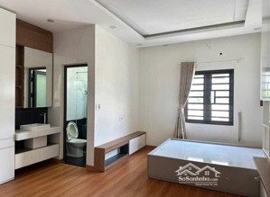 nhà 5 tầng đường 10m5 ngô văn sở , gần chợ , 8 phòng ngủ