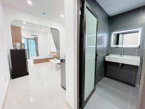 khai trương ccmn 1n1k có ban công, máy giặt riêng gần đại học quốc gia, báo chí, fbu giá 6tr3