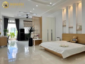 penhouse 45m2 fullnt rộng rãi thoáng vị trí giáp q1, q2 gần ngay cầu thị nghè, hàng xanh