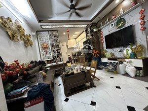 bán gấp nhà 5tầng đẹp phố lê trọng tấn - hà đông, nội thất châu âu, dt 33m giá 5.69 tỷ.lh0962797596