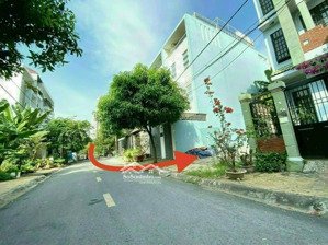 lô đất 107.5m2 kdc chợ lớn phú mỹ quận 7. giá chỉ 11.5 tỷ hướng nam không vướn hạ tầng