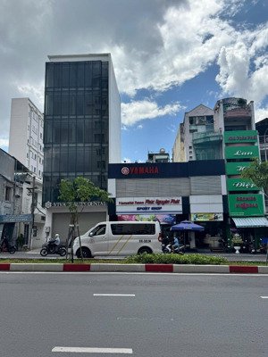 bán đất xây tòa nhà đường nam kỳ khởi nghĩa 48 tỷ diện tích: 6.8x16m ctxd: hầm 8 tầng