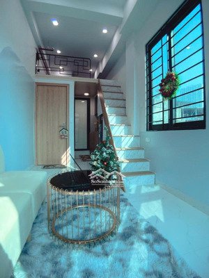 chủ giảm chào 9,5 tỷ, căn 50m2 x 7 tầng, phố nguyễn hoàng, 10 phòng full nt, dòng tiền 55tr/tháng.