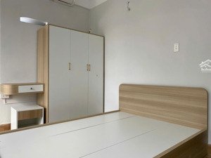 nhà 5 tầng dòng tiền ổn định 50 triệu/tháng gần pearl plaza, tuyến metro 4x16m vuông vức