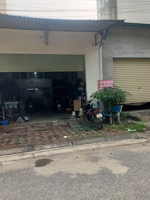 bán gấp đất mặt phố trần cung - mặt tiền 6m, nở hậu - kinh doanh sầm uất - giá thu hồi vốn