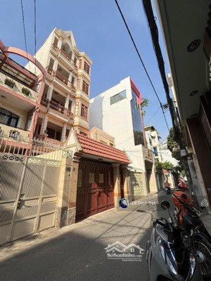 chỉ 8.x tỷ trung tâm phú nhuận - gần phan xích long 70.8m2, ngang 5m, 5 tầng.