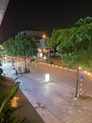 tố hữu.hà đông.hà nội 50m. ôtô ngủ trong nhà. hàng xóm galaxy và phố nguyễn văn lộc chỉ 10,5 tỷ.