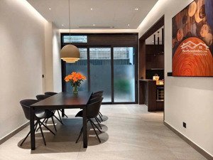 bán biệt thự vườn phú mỹ hưng, nhà đẹp giá tốt