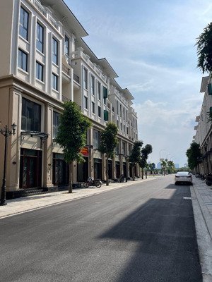 bán biệt thự vinhomes ocean park 3, 60m2, chính chủ, giá siêu hời 8.3 tỷ