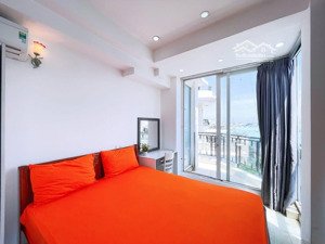 căn hộ ban công ngay bờ kè trường sa