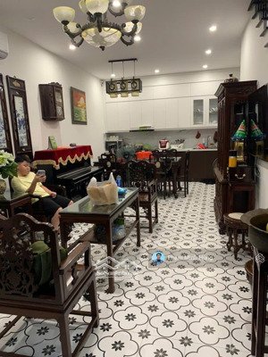 bán nhà tứ liên, nhà dân xây, nở hậu, gara oto, 79m2, 19,68 tỷ