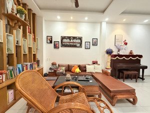 chính chủ b.án nhà ngay c.a p5, phú nhuận - gần phan đăng lưu, phan xích long - gần 100m2 ở thoải m