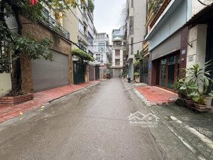 phân lô phùng chí kiên-cầu giấy 80m*6 tầng,mt 4m5,oto tránh đỗ,ngõ thông,kinh doanh,ba bước ra phố