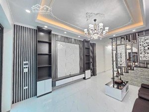 bán gấp nhà riêng 40m2 tại liên ninh, thanh trì, hà nội, giá 4,9 tỷ