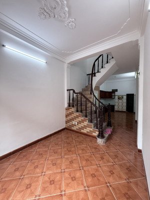 nhà tân mai 36m2, 4 tầng btct, sđcc - 6.x tỷ