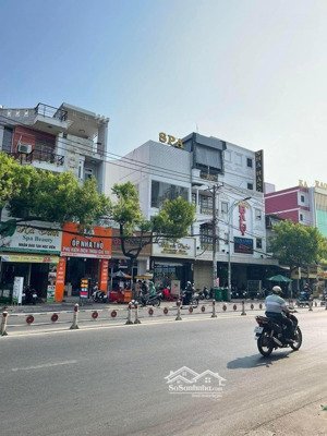 bán nhà nát, 100m2, 5x20m, 10.x tỷ, mặt tiền sát tô hiệu, tân phú.