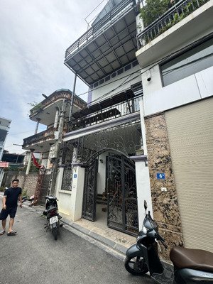 bán nhà riêng tại ngọc chi, 11 tỷ vnd, 71 m2, 4pn + 4wc, 4 tầng