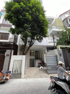 lãi suất 4.8% - siêu chdv đã trang bị pccc + thang máy - dt: 5x26.5m (cn: 120m2 6 tầng) chỉ 21.6 tỷ