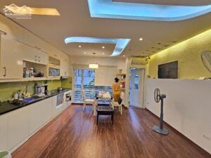 Cần bán gấp nhà phố Yên Hòa 41m2, 5T, mt 5m, ô tô vào nhà