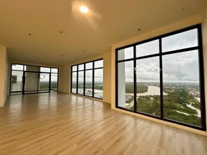 cần bán căn penthouse dt 220m2 masteri lumiere boulevard view sông k chắn, 4pn giá chỉ 17,9 tỷ tl